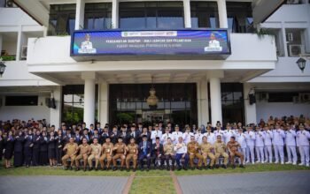 Walikota Medan, Rico Tri Putra Bayu Waas, melantik dan mengambil sumpah jabatan 213 pejabat eselon III dan IV di lingkungan Pemerintah Kota Medan