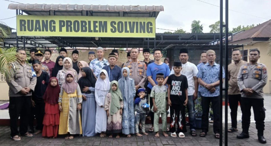 Ramadan Penuh Berkah, Polsek Perbaungan Santuni Anak Yatim dan Gelar Buka Puasa Bersama