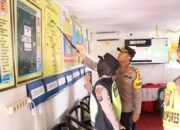 Kapolres Labuhan Batu, AKBP Wahyu Endrajaya SIK MSi saat melakukan pengecekkan Pospam Ketupat Lebaran 2026.