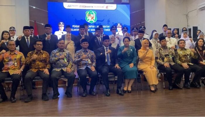 Wali Kota Medan Lantik Pejabat Manajerial Dan Fungsional, Benny Sinomba Siregar,SE.MAP Rotasi Ke Dinas Perpustakaan Dan Kearsipan Kota Medan
