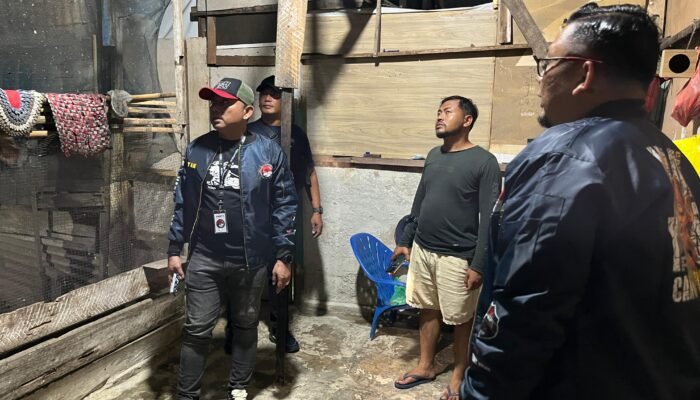 ‎Polrestabes Medan Bongkar Lapak Sabu di Gang Jati, Tiga Orang Diamankan ‎