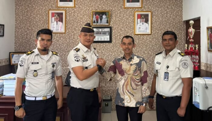 Jalin Sinergi Baru, Plt. Kepala Lapas Narkotika Langkat Silaturahmi dan Koordinasi dengan Camat Hinai