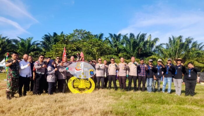 Sambut HUT Bhayangkara ke-80, Polres Sergai Hidupkan Kegiatan Kearifan Lokal Lewat Gelar Festival Layang-Layang “Semarak Langit”