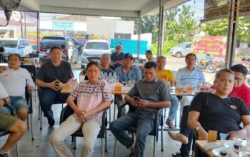 Syukuran Yaumul Milad M. Arif Tanjung bersama Sahabat Insan Pers dan LSM di Warkop Agam Teratai, Medan, Minggu 12 Juli 2026.