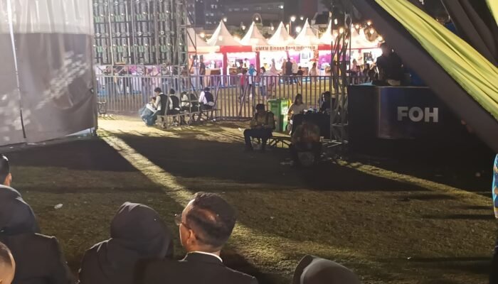 Dihalangi Pagar Besi, GEMES 2026 Rp2,5 Miliar Tak Merakyat