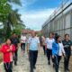 Gelar Jumat Sehat, Plt. Kepala Lapas Narkotika Langkat Pimpin Jalan Santai Sekaligus Kontrol Area Brandgang