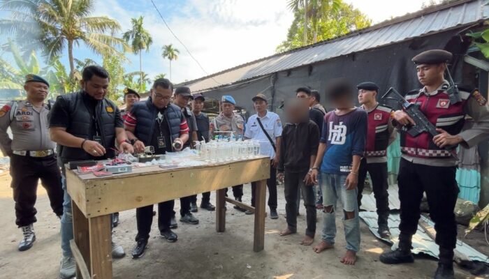 Kasat Resnarkoba: Sarang Narkoba Sei Mencirim Pakai CCTV di Pohon, Kami Bakar Semua Baraknya