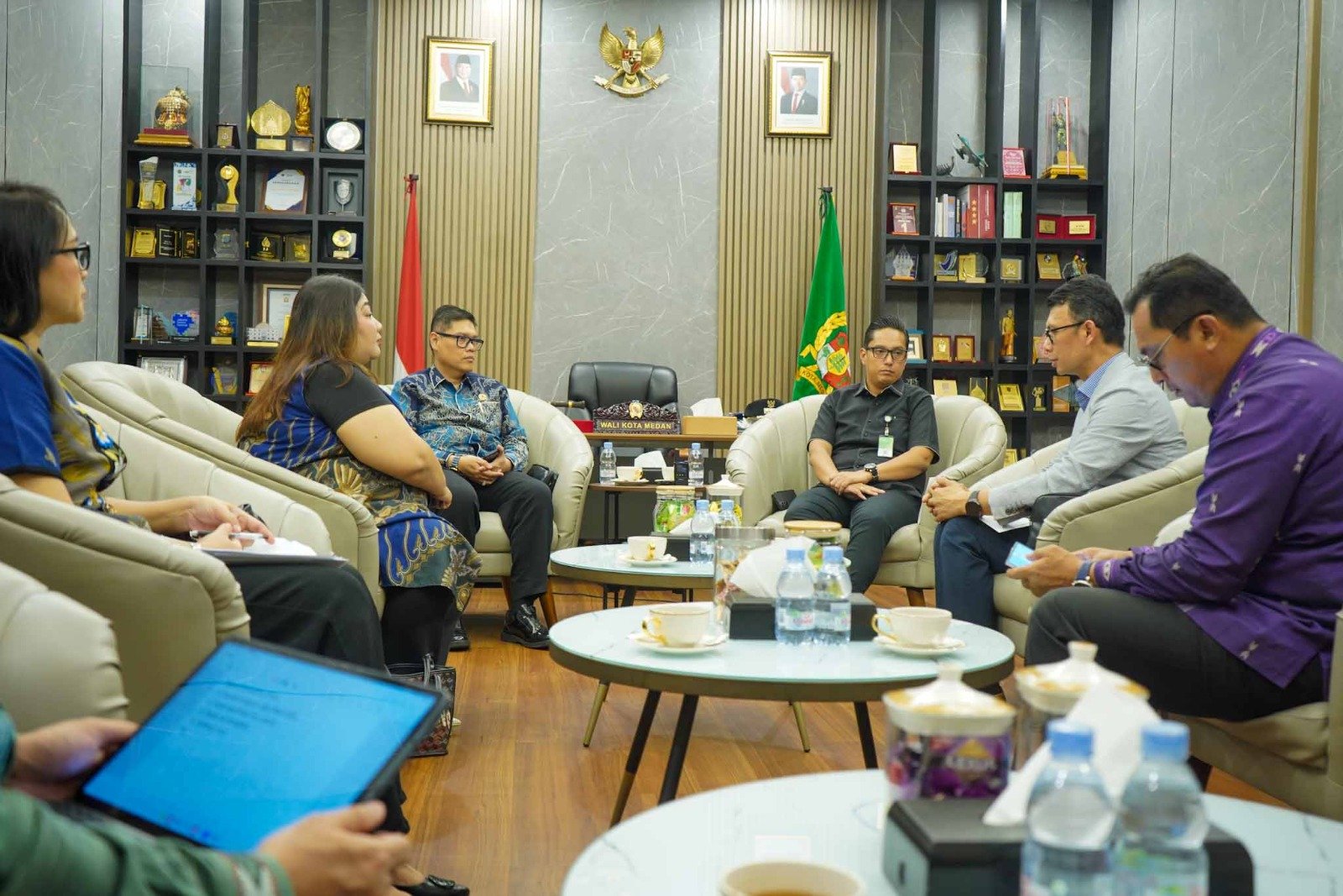 Wali Kota Medan Rico Waas terima audiensi delegasi Hyejeon University Korea Selatan dan BPD PHRI Sumut di Rumah Dinas