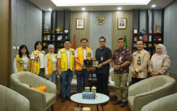 Wali Kota Medan Rico Waas terima audiensi pengurus Lion Club bahas Peringatan Hari Anak di CFD Lapangan Merdeka