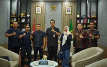 Wali Kota Medan Rico Waas terima audiensi pengurus PWPM periode 2026-2029 di Rumah Dinas Jalan Sudirman