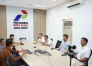 Asisten Perekonomian Pemko Medan Citra Effendi Capah saat pertemuan dengan Pertamina Patra Niaga Regional Sumbagut terkait antrean panjang BBM di SPBU Medan