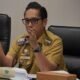 Wali Kota Medan Rico Tri Putra Bayu Waas memberikan arahan kepada jajaran PUD Pasar Kota Medan dalam rapat Monev Triwulan II di Balai Kota Medan