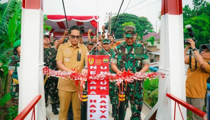 Pangdam I/BB dan Wali Kota Medan Resmikan Jembatan Perintis Garuda Hubungkan Polonia-Johor-Maimun