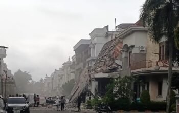 Ledakan keras menggegerkan warga Perumahan Grand Polonia, Kecamatan Medan Polonia