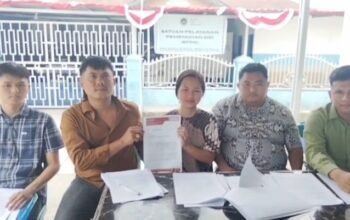 Providenti Gea pemilik SPPG Medan Sunggal 2 didampingi kuasa hukum menyampaikan klarifikasi dan sikap hukum terkait pemberitaan keliru