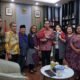 Wali Kota Medan Rico Waas bersama Riahna Djamin Ginting membahas film Djamin Setia Selamanya di Rumah Dinas Wali Kota Medan