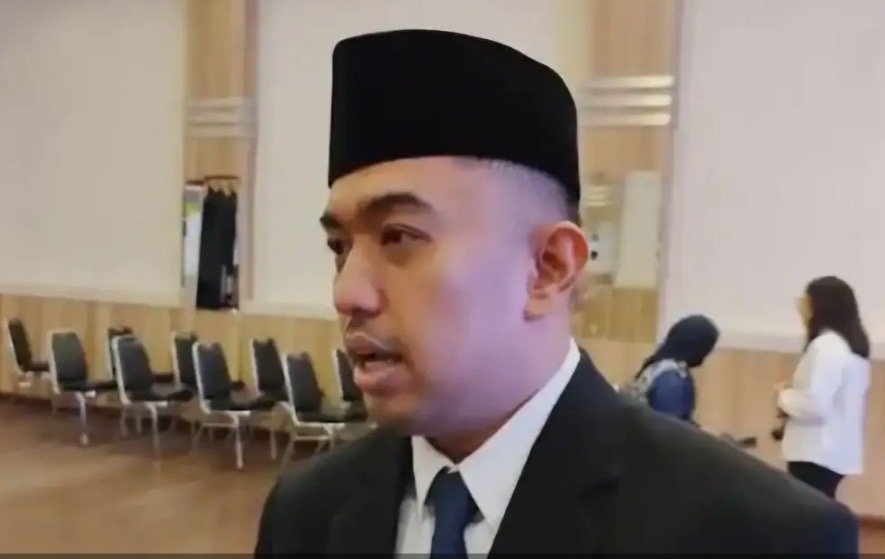 Inspektur Kota Medan Erfin Fahrurazi menyoroti serapan anggaran Dinas Perkimcikataru yang berada di bawah capaian kelurahan dan kecamatan, Kamis (6/8/2026).