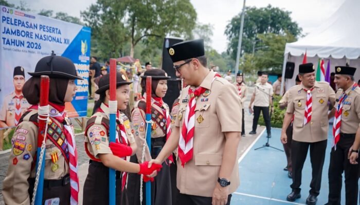 Rico Waas Lepas 39 Anggota Kontingen Pramuka Medan Menuju Jamnas XII Cibubur 2026