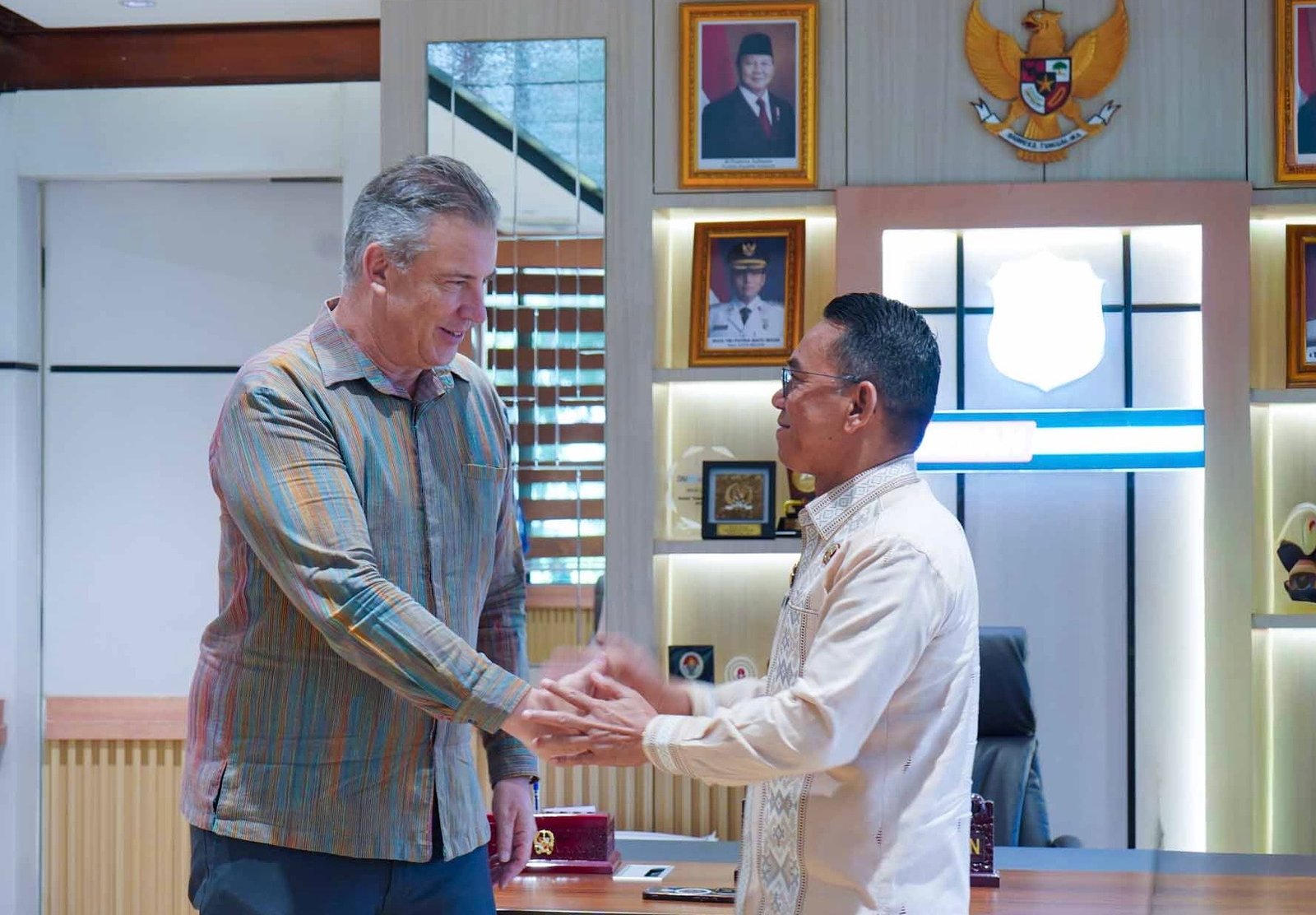 Wakil Wali Kota Medan H. Zakiyuddin Harahap menerima audiensi IOM Indonesia di Balai Kota Medan, memperkuat kerja sama kesiapsiagaan bencana menghadapi musim hujan, Jumat 28 Agustus 2026.