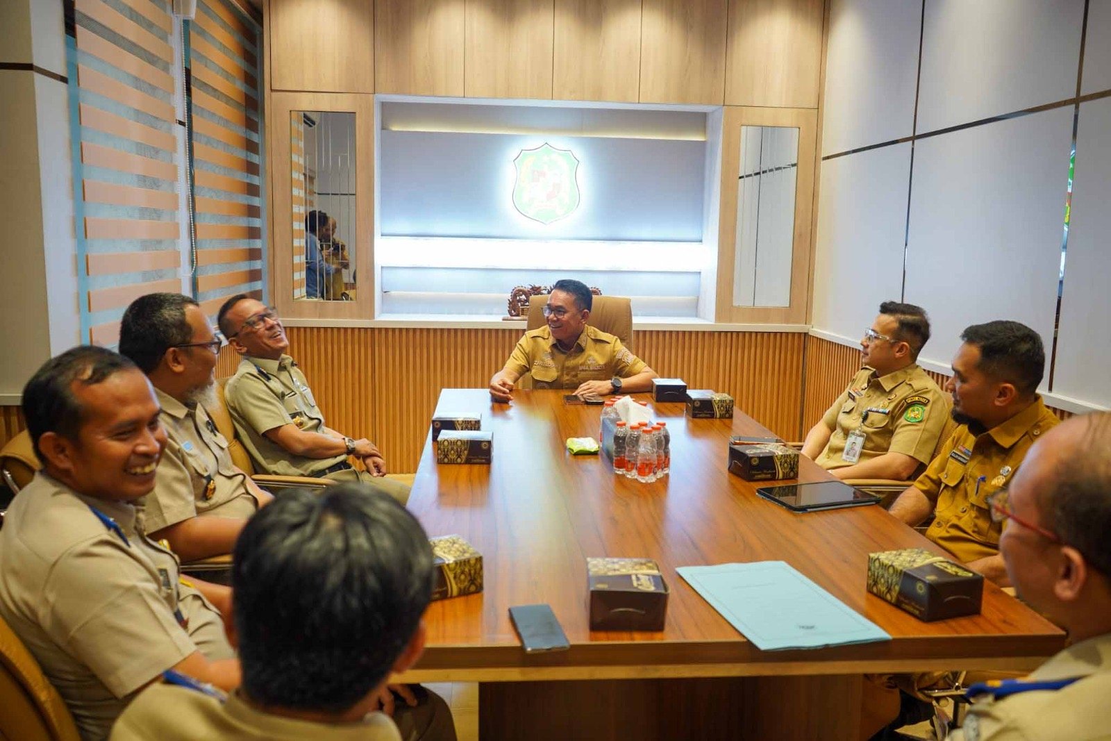 Zakiyuddin Harahap menerima kunjungan BPN Kota Medan membahas sertifikasi aset daerah