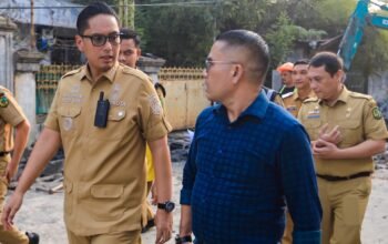 Rico Waas meninjau perbaikan drainase di Sei Agul Medan