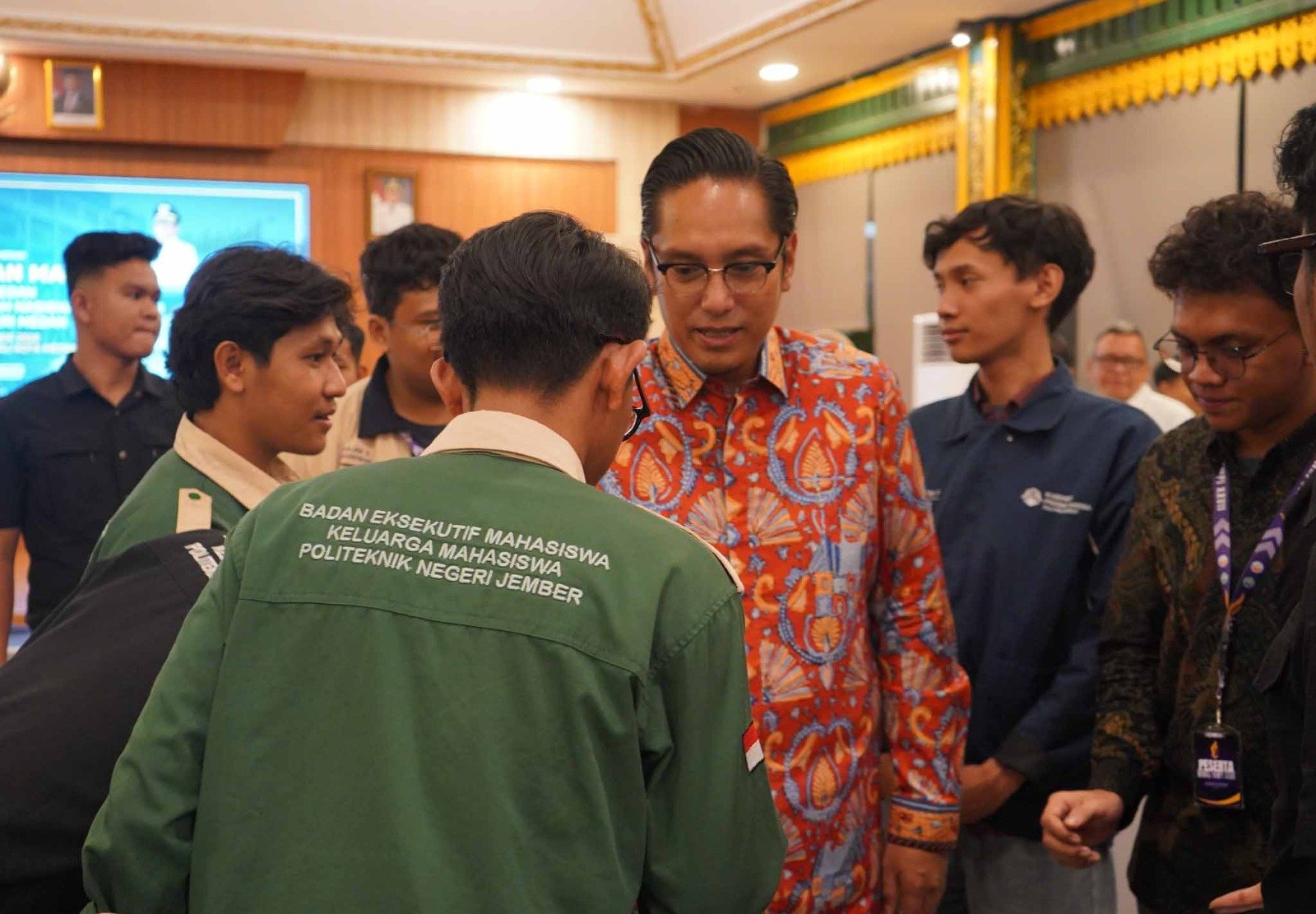 Rico Waas bersama peserta Munas FKMPI di Rumah Dinas Wali Kota Medan