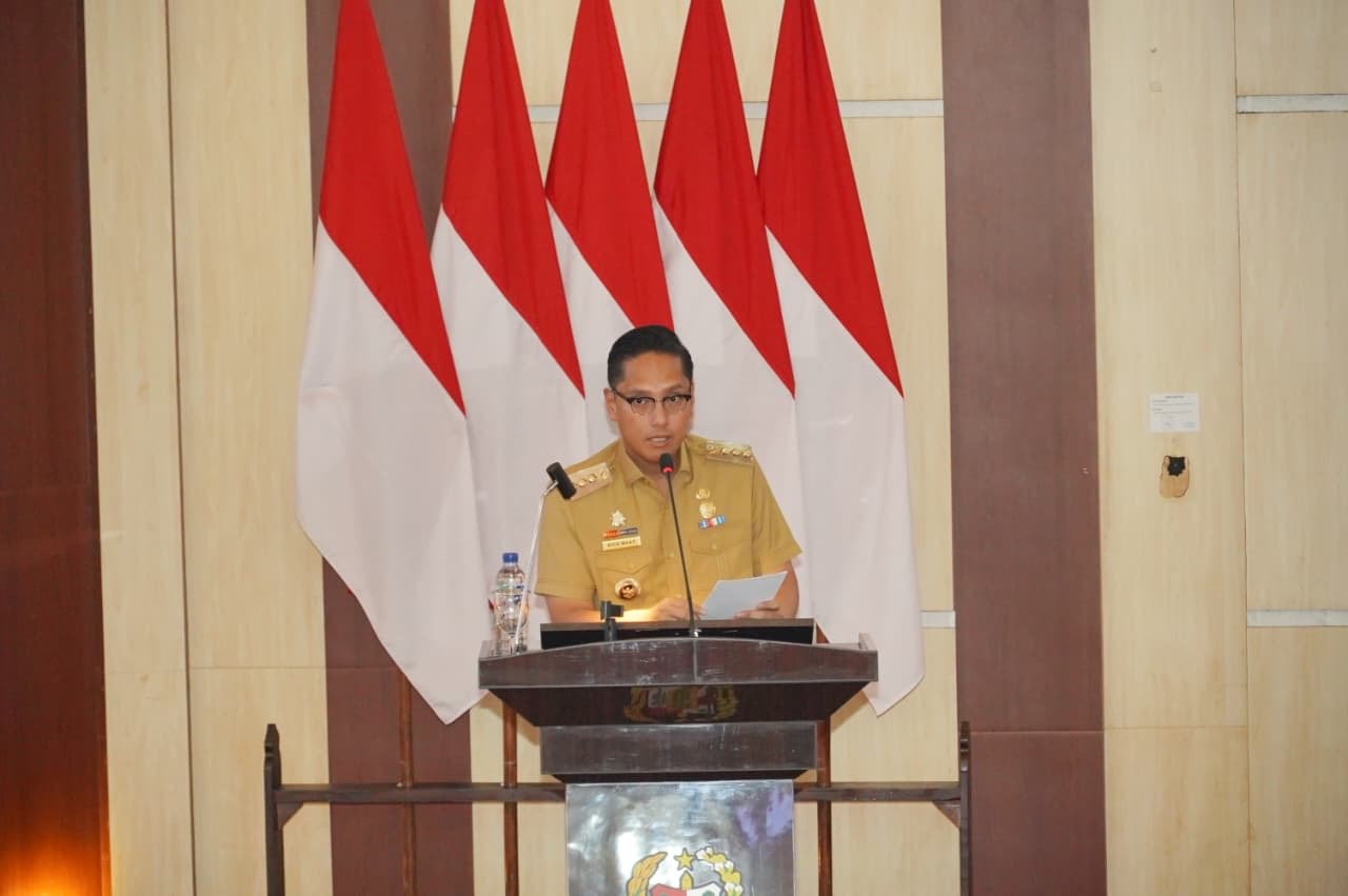 Rico Waas saat menghadiri Rapat Paripurna DPRD Medan membahas program kerja 2027