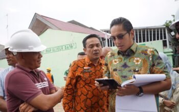 Rico Waas meninjau pembangunan Puskesmas Glugur Darat di Medan Timur