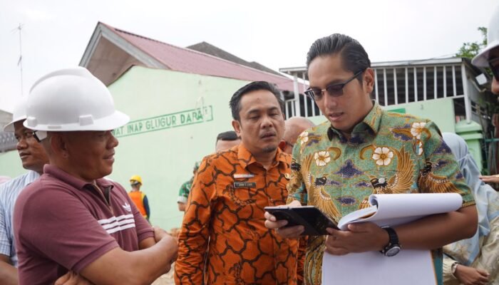 Rico Waas Targetkan Puskesmas Glugur Darat Rampung Desember 2026