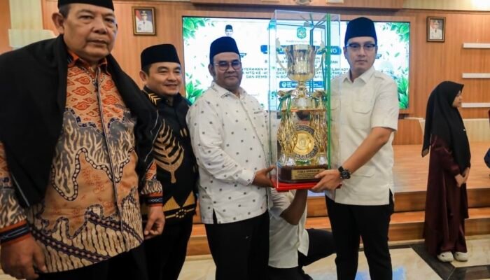 Medan Juara Umum MTQ Sumut, Rico Waas Beri Bonus