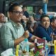 Rico Waas saat menyapa warga Medan Marelan dan membahas pemerataan pembangunan Medan Utara.