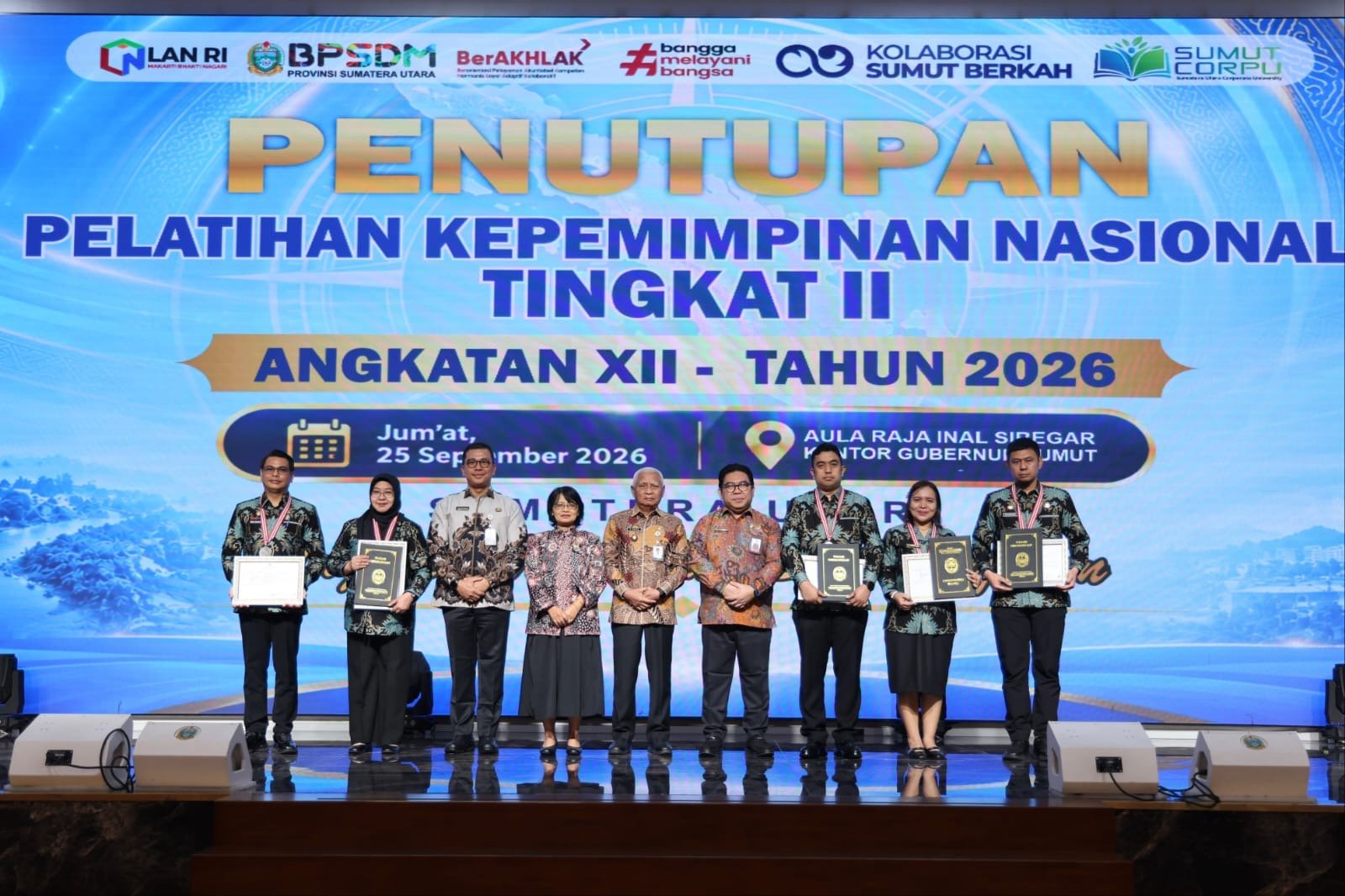 Tiga pejabat Pemko Medan meraih Peserta Teristimewa PKN II 2026