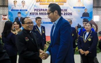 Rico Waas melantik pengurus LP3KD Kota Medan dan mendorong Pesparani menjadi agenda seni budaya rutin