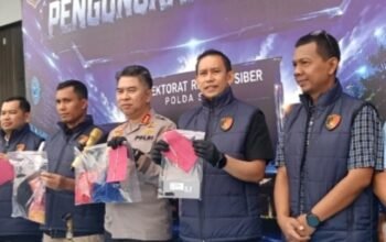 Nekat! Live Streaming Pornografi di TikTok, Janda Beranak Tiga Ditangkap