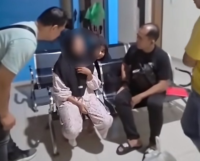 Polisi mengamankan tersangka kasus bayi hilang dari RS Sundari Medan