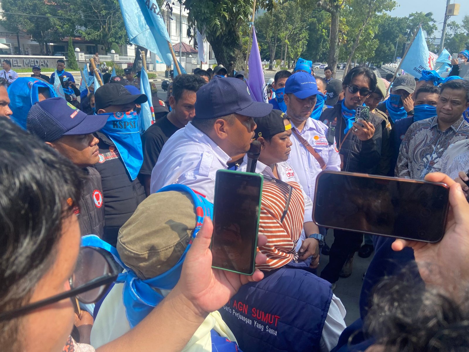 DPN demo di Kantor Gubsu mendesak BGN audit dapur MBG.