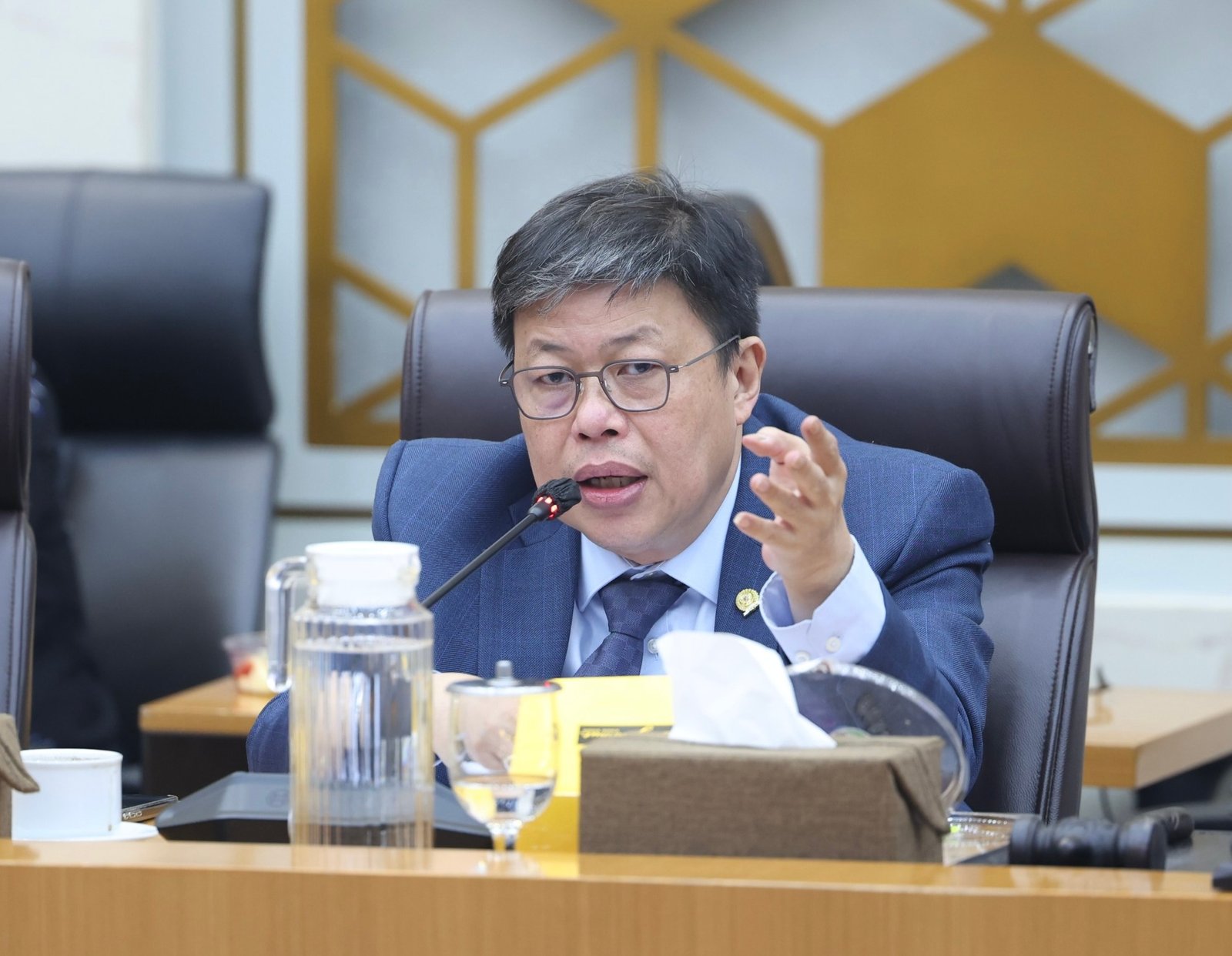 Alex Indra Lukman meminta evaluasi pemetaan daerah rawan karhutla