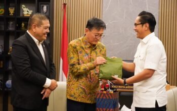 Rico Waas bertemu Dubes Korea Selatan
