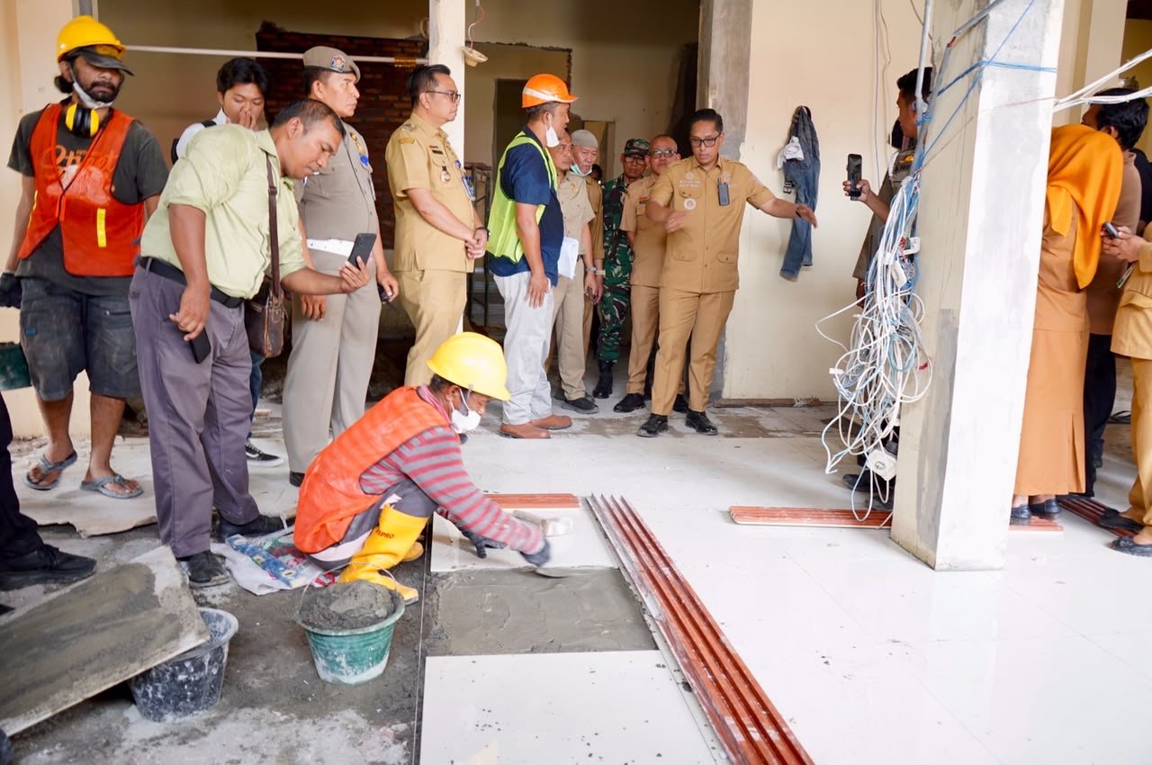 Rico Waas meninjau rehabilitasi Puskesmas Helvetia Medan