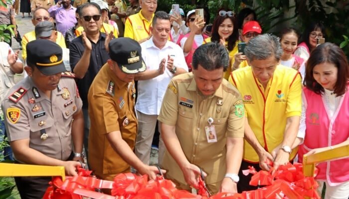 Jembatan Perintis Mangga Diresmikan, Rico Waas Dorong Mobilitas Warga