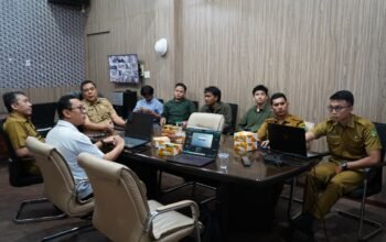 Diskominfo Medan membahas integrasi layanan publik berbasis AI