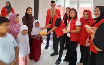 PDIP Sumut memberikan tali asih kepada 59 siswa terdampak MBG di Deli Serdang