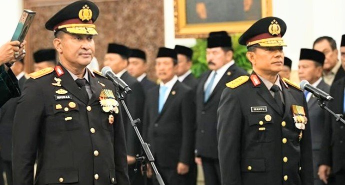 Prabowo Lantik Suyudi Ario Seto sebagai Kapolri, Tongkat Komando Polri Berpindah