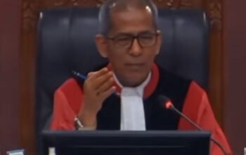 Sutrisno Pangaribuan membahas gugatan syarat pendidikan Gibran di Mahkamah Konstitusi